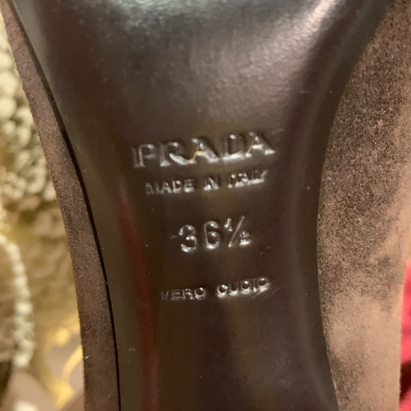 Prada Shoes - suede pumps - Picture 8 of 9